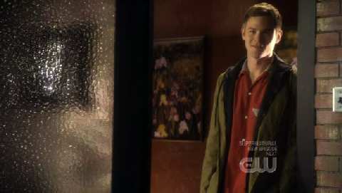 SMALLVILLE 8x5 COMMITTED