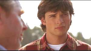 SMALLVILLE 3.05 PERRY